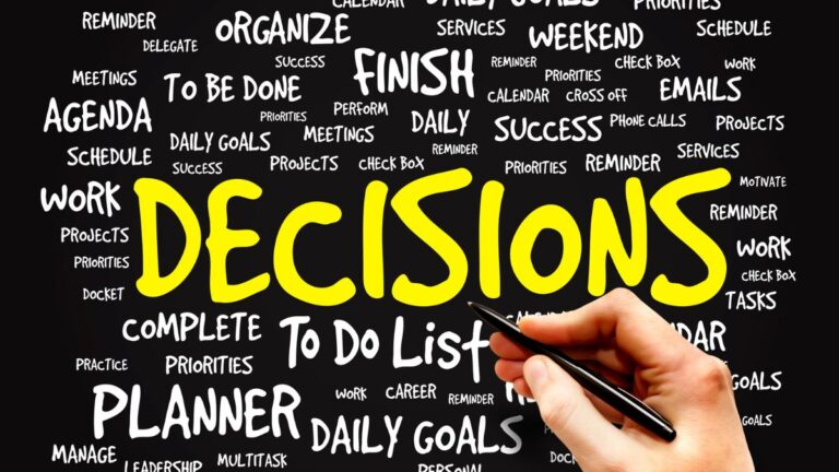 The Evolution and Future of Enterprise Decision Making From Instincts to Generative AI